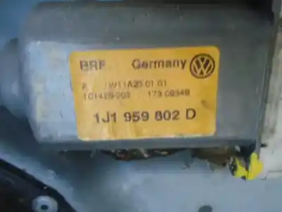 Recambio de automóvil de segunda mano de elevalunas delantero derecho para volkswagen golf iv (1j1) 1.9 tdi referencias oem iam 1j1959802d 412557 electrico 