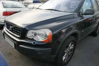 Peça sobressalente para automóvel em segunda mão GUARDA-LAMAS DIANTEIRO ESQUERDO por VOLVO XC90  Referências OEM IAM   