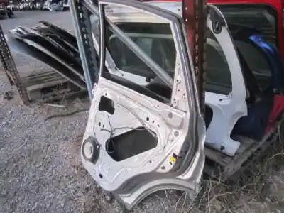 Second-hand car spare part rear right door for ssangyong actyon 200 xdi oem iam references   