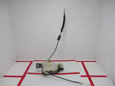 Peça sobressalente para automóvel em segunda mão fechadura da porta dianteira esquerda por citroen c3 sx referências oem iam a02509