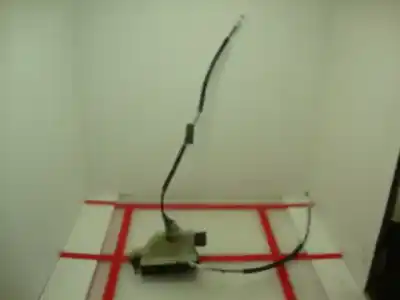 Peça sobressalente para automóvel em segunda mão fechadura da porta traseira direita por citroen c4 lim. sport referências oem iam 9685352080