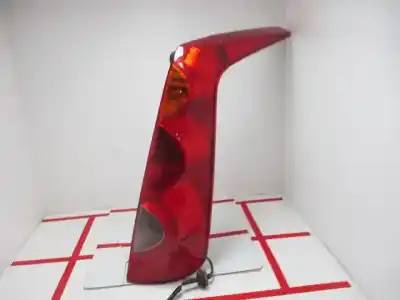 Second-hand car spare part right tailgate light for nissan note (e11e) acenta oem iam references 