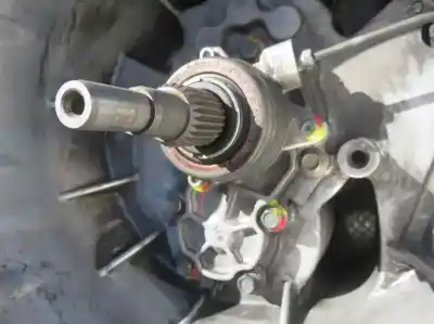 Second-hand car spare part gearbox for ssangyong kyron 200 xdi limited oem iam references g3102009006  718913