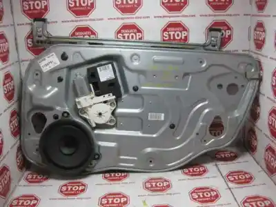 Pièce détachée automobile d'occasion LÉVE GLACE AVANT DROIT pour VOLVO S40 BERLINA  Références OEM IAM FR01600420B  726140