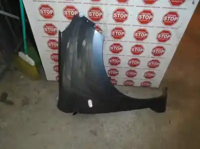 Pezzo di ricambio per auto di seconda mano parafango anteriore destro per renault twingo authentique riferimenti oem iam   726853
