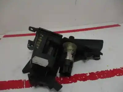 Pièce détachée automobile d'occasion cendrier pour peugeot expert kombi confort acristaldo (5 asientos) références oem iam 1472520077  820570