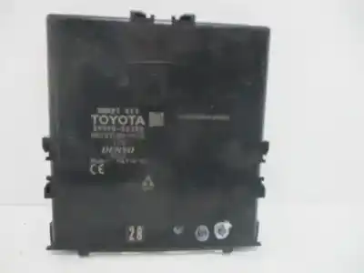 Peça sobressalente para automóvel em segunda mão módulo eletrônico por toyota auris hybrid active referências oem iam 8999002380
