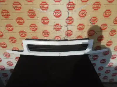 Peça sobressalente para automóvel em segunda mão GRELHA FRONTAL por OPEL CORSA A  Referências OEM IAM   794345