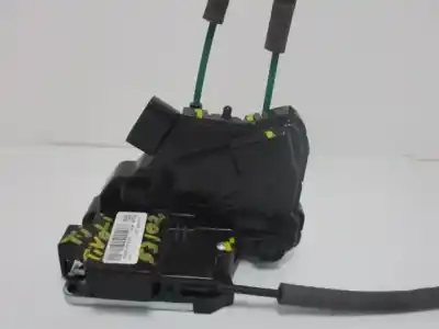 Second-hand car spare part rear left door lock for ssangyong tivoli quartz 4x2 oem iam references 7131035001  811610