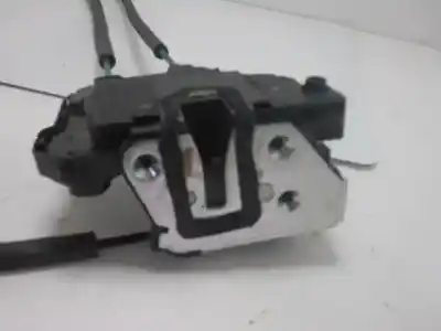 Second-hand car spare part rear left door lock for ssangyong tivoli quartz 4x2 oem iam references 7131035001  811610