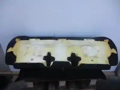 Pièce détachée automobile d'occasion jeu de siège intérieur complet pour ssangyong tivoli quartz 4x2 références oem iam   811617