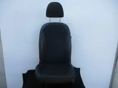 Pièce détachée automobile d'occasion jeu de siège intérieur complet pour ssangyong tivoli quartz 4x2 références oem iam   811617