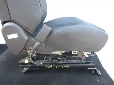 Pièce détachée automobile d'occasion jeu de siège intérieur complet pour ssangyong tivoli quartz 4x2 références oem iam   811617