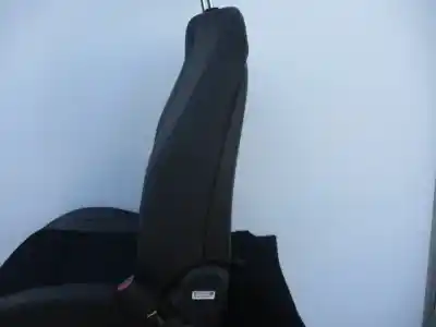 Pièce détachée automobile d'occasion jeu de siège intérieur complet pour ssangyong tivoli quartz 4x2 références oem iam   811617