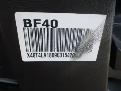 Pièce détachée automobile d'occasion jeu de siège intérieur complet pour ssangyong tivoli quartz 4x2 références oem iam   811617