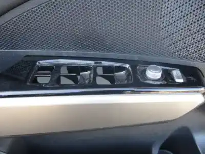 Pièce détachée automobile d'occasion jeu de siège intérieur complet pour ssangyong tivoli quartz 4x2 références oem iam   811617