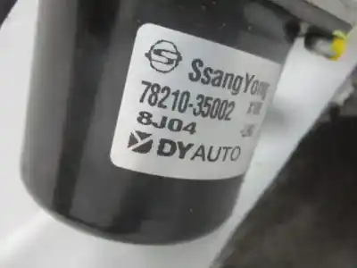Автозапчастина б/у двигатель передніх склоочисників для ssangyong tivoli quartz 4x2 посилання на oem iam 7821035002  811627