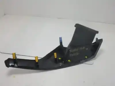 Pièce détachée automobile d'occasion grille d'aération pour ssangyong tivoli quartz 4x2 références oem iam 7655035000  812510