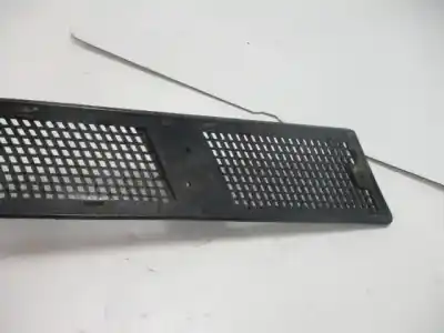 Автозапчастина б/у задні модинги для renault 5 gtl посилання на oem iam   812638