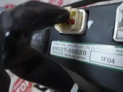 Peça sobressalente para automóvel em segunda mão coluna de direcção por lexus is200 (ds2/is2) 220d referências oem iam 8922730020  796203