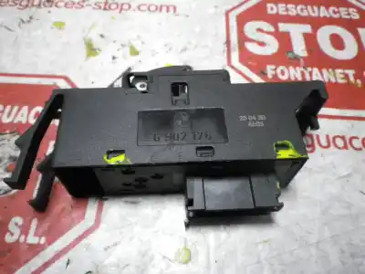 Pièce détachée automobile d'occasion commande de lève vitre avant droit pour bmw serie 3 compact (e46) 320td références oem iam 6902176  747661