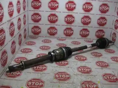 Second-hand car spare part front right transmission for renault clio iii emotion oem iam references 8200557126b