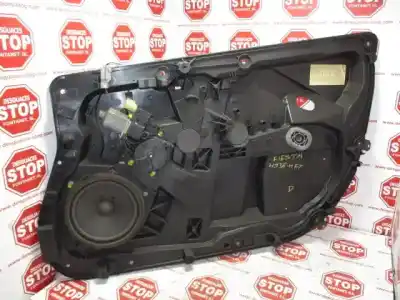 Pezzo di ricambio per auto di seconda mano alzacristalli anteriore destro per ford fiesta (cb1) titanium riferimenti oem iam 8a6114553a
