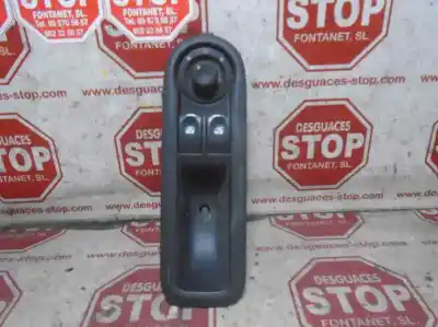 Peça sobressalente para automóvel em segunda mão BOTÃO / INTERRUPTOR ELEVADOR VIDRO DIANTEIRO ESQUERDO por RENAULT TWINGO  Referências OEM IAM 8200356515  