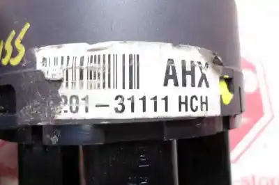 Second-hand car spare part hazard warning lights for ssangyong actyon 200 xdi oem iam references   664876