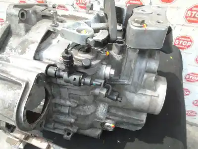 Second-hand car spare part gearbox for audi a3 sportback (8p) 2.0 tdi attraction oem iam references knp  782290