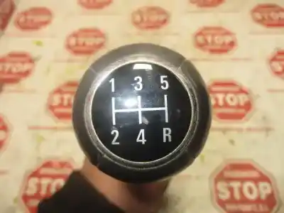 Second-hand car spare part gear lever knob for opel zafira a 2.0 dti oem iam references 