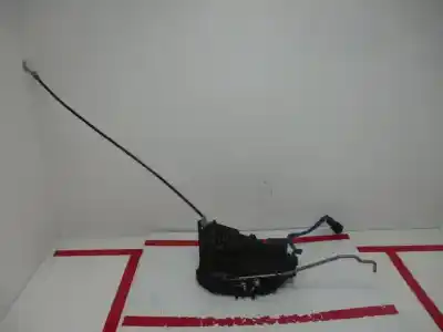 Pezzo di ricambio per auto di seconda mano serratura porta anteriore destra per kia carnival ii 2.9 cdri ex riferimenti oem iam 