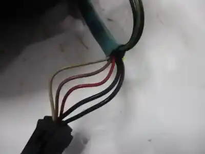 Recambio de automóvil de segunda mano de retrovisor derecho para citroen c2 (jm_) 1.6 vts referencias oem iam   823776