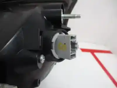 Second-hand car spare part interior left tailgate light for mazda 3 lim. (bl) active oem iam references   824244