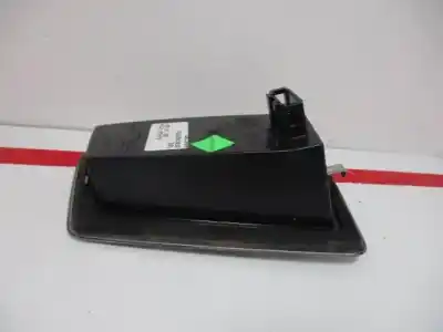 Автозапчастина б/у внутрішне світло для audi a1 (8x) ambition посилання на oem iam 8x0945095  825128 Автозапчастина б/у внутрішне світло для audi a1 (8x) ambition посилання на oem iam 8x0945095  825128