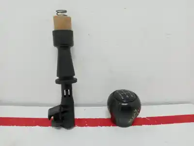 Recambio de automóvil de segunda mano de POMO PALANCA CAMBIO para OPEL ZAFIRA A  referencias OEM IAM   831537