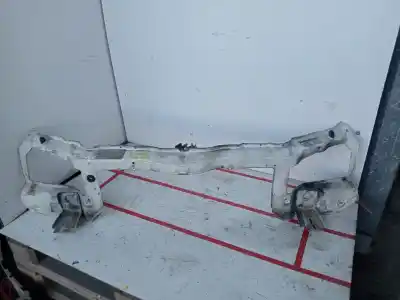 İkinci el araba yedek parçası ÖN PANEL için PEUGEOT 106 (S2)  OEM IAM referansları   831085