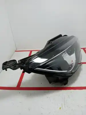 Pièce détachée automobile d'occasion feu droit pour peugeot 308 allure références oem iam 9677832380  834384