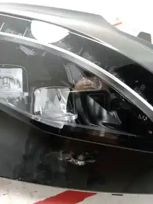 Pièce détachée automobile d'occasion feu droit pour peugeot 308 allure références oem iam 9677832380  834384