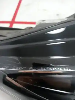 Pièce détachée automobile d'occasion feu droit pour peugeot 308 allure références oem iam 9677832380  834384