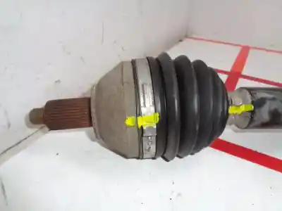 Автозапчастина б/у передня права трансмісія для audi a1 (8x) ambition посилання на oem iam 6r0407762a  835302 Автозапчастина б/у передня права трансмісія для audi a1 (8x) ambition посилання на oem iam 6r0407762a  835302