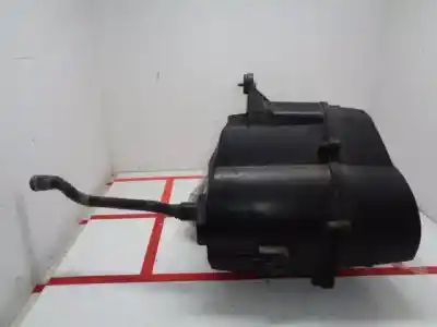 Автозапчастина б/у повітряний фільтр для audi a1 (8x) ambition посилання на oem iam 6r0129601c  835797