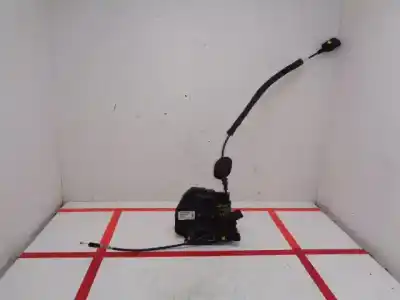 Peça sobressalente para automóvel em segunda mão fechadura da porta dianteira direita por renault clio iv dynamique referências oem iam 805004945r