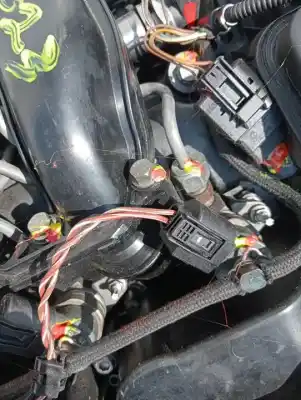 Pièce détachée automobile d'occasion moteur complet pour bmw serie 3 berlina (e90) 320d références oem iam 204d4  845310