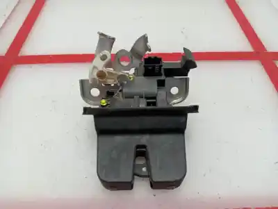 Second-hand car spare part trunk lock for skoda superb combi (3t5) ambition oem iam references 
