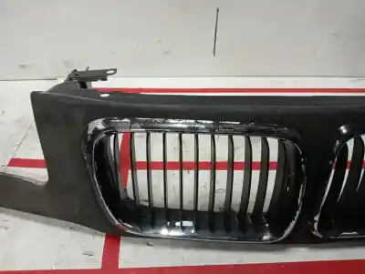 Second-hand car spare part front grille for bmw serie 3 compacto (e36) 316g oem iam references   847170