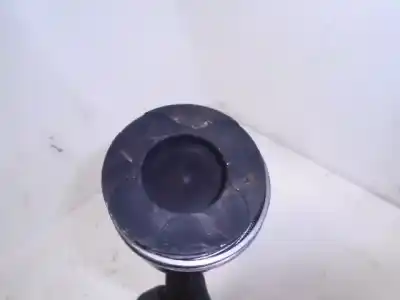 Second-hand car spare part piston for volvo xc70 momentum awd oem iam references   799107