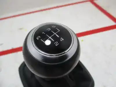 Автозапчастина б/у ручка важеля передач для audi a1 (8x) ambition посилання на oem iam   835561 Автозапчастина б/у ручка важеля передач для audi a1 (8x) ambition посилання на oem iam   835561