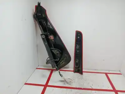 Second-hand car spare part left tailgate light for nissan note (e11e) acenta oem iam references   852176