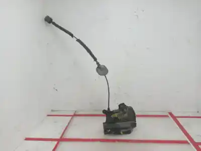 Peça sobressalente para automóvel em segunda mão fechadura da porta traseira esquerda por renault captur zen referências oem iam 805034742r